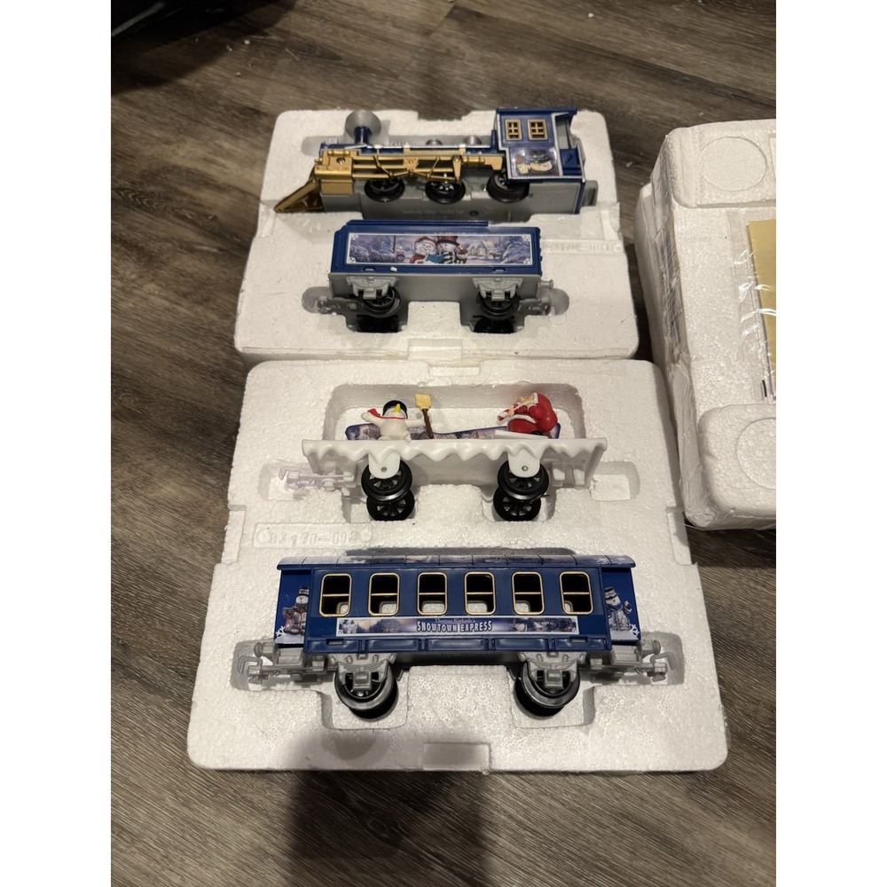 Hawthorne Village Snowtown Express Train Set‎ of 4 Bradford Exchange 2010 Set